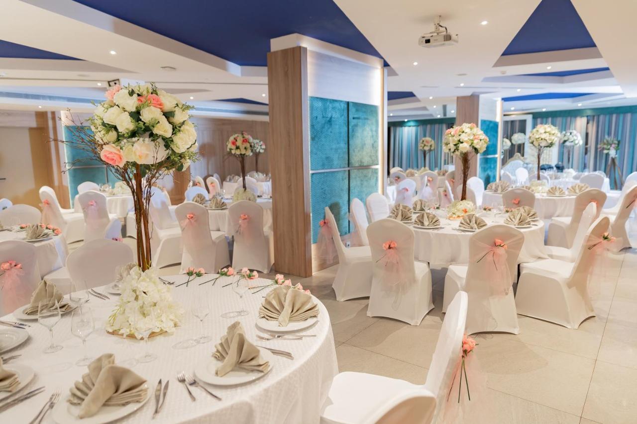 Hotel Az Vague D'or 4*