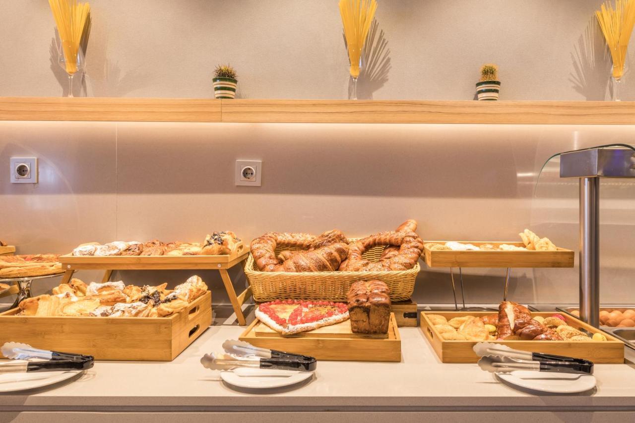 Az Vague D'or Hotel 4*